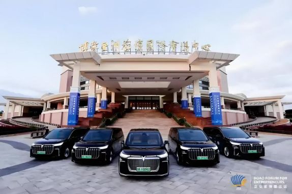 全新岚图梦想家坐稳新能源MPV头把交椅,12月热销过万-擎动 - 玩转“汽车+”!