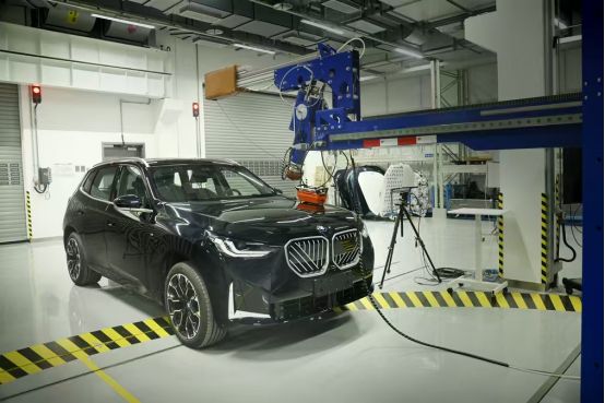 研发测试“虚”“实”结合,揭秘全新BMW X3智能驾趣诞生历程-擎动 - 玩转“汽车+”!