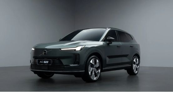 全新沃尔沃XC70首发亮相,经典回归?预计进入40万元市场?-擎动 - 玩转“汽车+”!