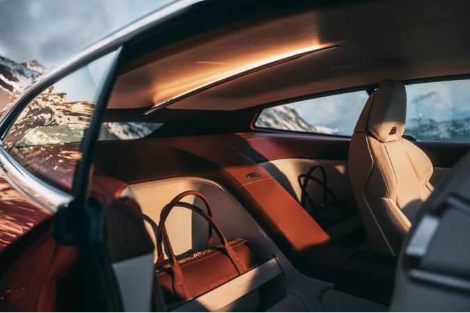 BMW Speedtop概念车全球亮相70台-擎动 - 玩转“汽车+”!