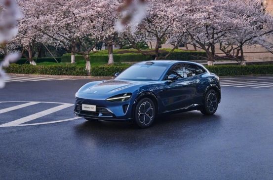 小米YU7上市,谁彻夜难眠?-擎动 - 玩转“汽车+”!