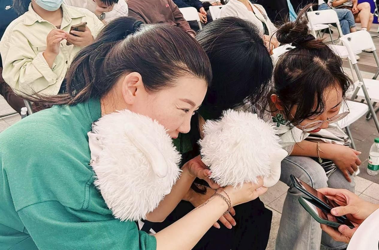 超级球球首款AI疗愈机器人将在IOTE国际物联网展首次亮相