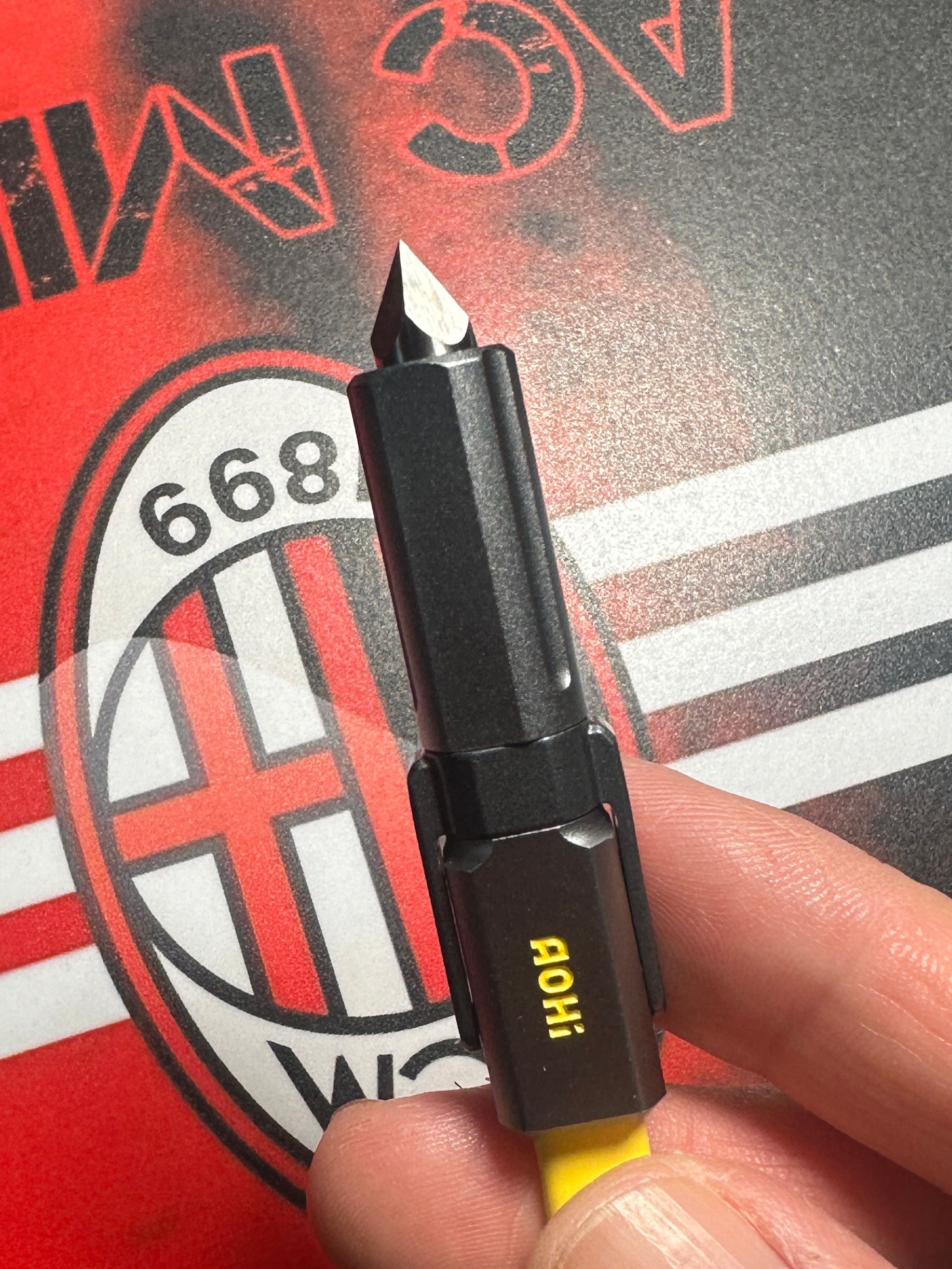 多功能数据线使用体验：奥海普罗米修斯，三位一体的户外数码“瑞士军刀”