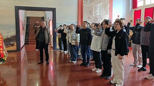 九江学院样板支部：树全国标杆，育时代英才