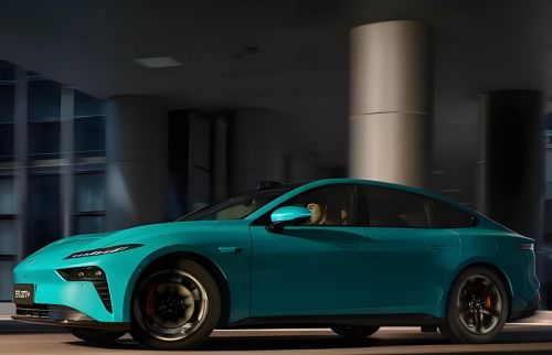 增购一台“纯电小车王”：2025年15万内续航扎实、智能领先的精品车型对决