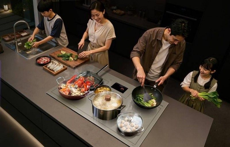 挣脱炉头束缚！卡萨帝厨电发明全域电磁灶