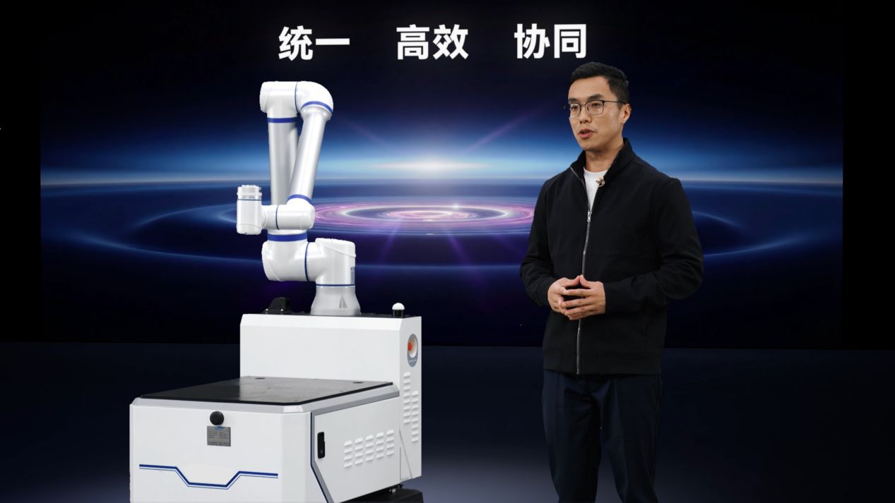 艾利特×迈幸机器人丨开启大模型驱动下的复合机器人新纪元