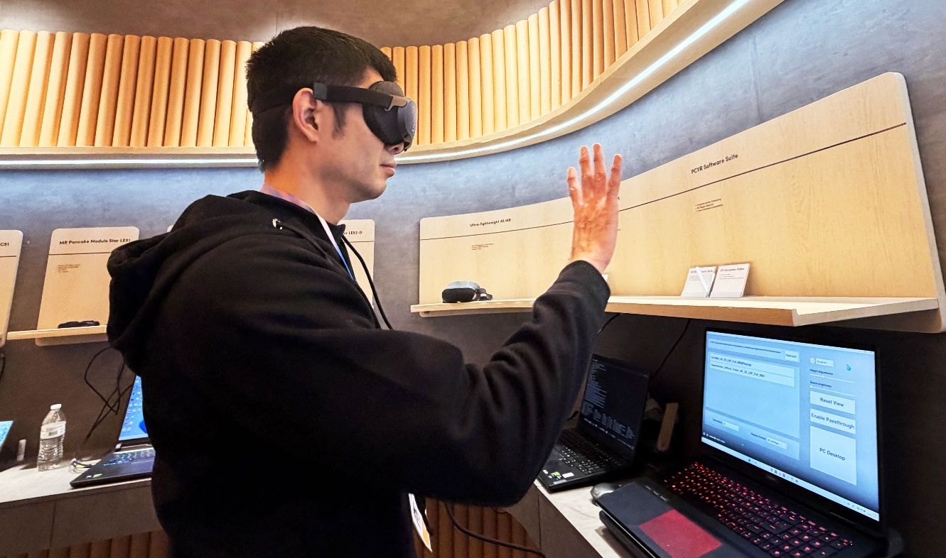 重磅!歌尔亮相CES 2026,一文读懂全场景AI眼镜、XR光学方案 重磅!歌尔亮相CES 2026,一文读懂全场景AI眼镜、XR光学方案