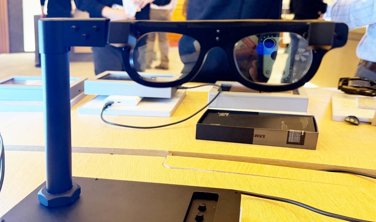 重磅!歌尔亮相CES 2026,一文读懂全场景AI眼镜、XR光学方案 重磅!歌尔亮相CES 2026,一文读懂全场景AI眼镜、XR光学方案