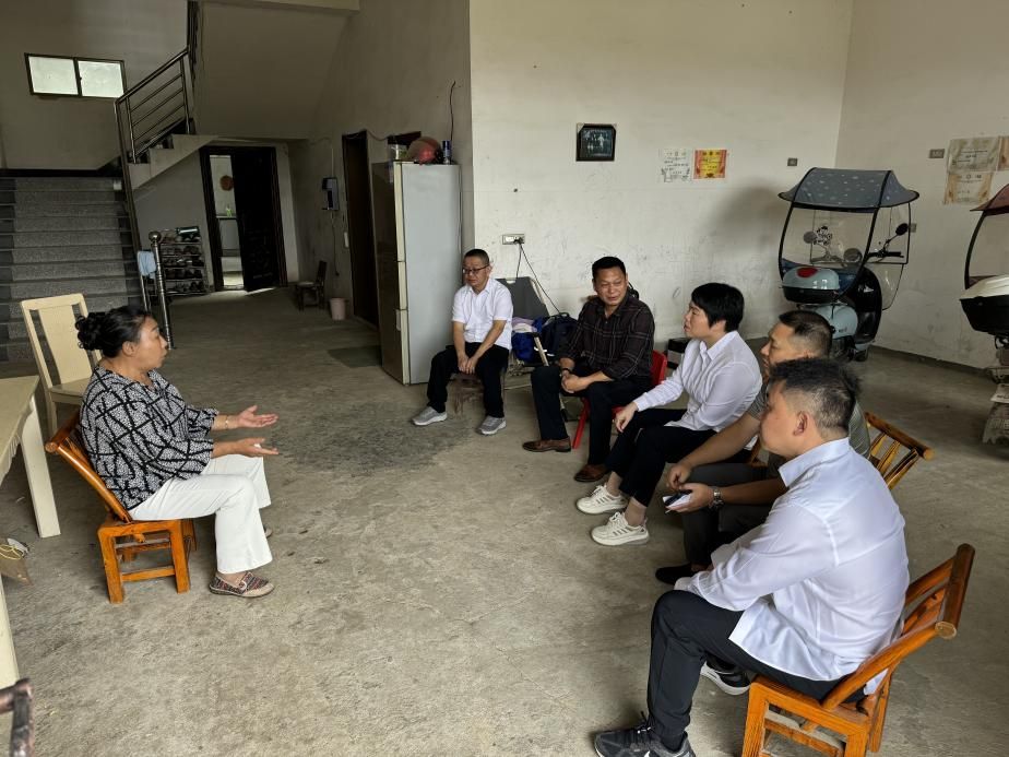 湖北蕲春：用脚步丈量责任，以行动温暖一方