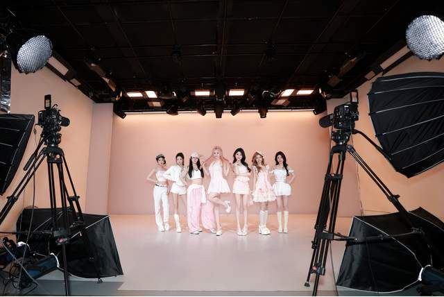 “佳直播”携手宝宝秀再启新程，规模化复制“明星感”团播