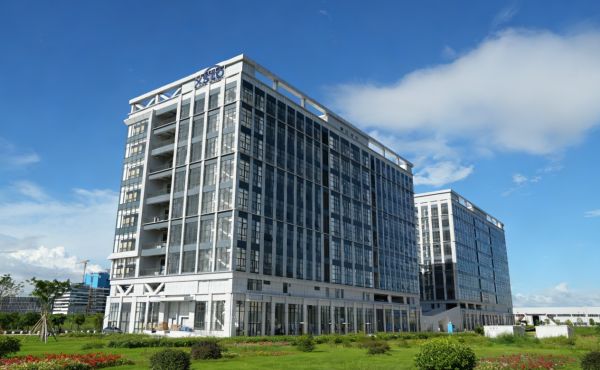 具身移動機器人技術及應用領跑者 — XSTO小神童創新