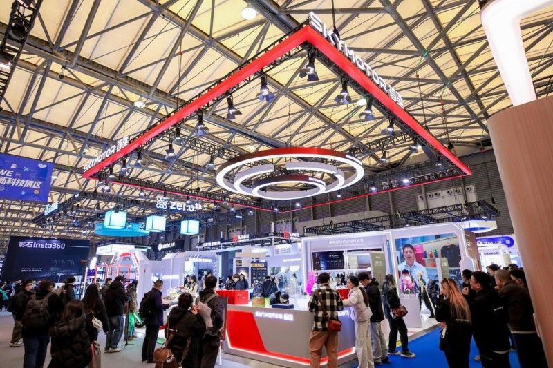 定義未來出行：首驅(qū)科技攜“全維首創(chuàng)”技術(shù)正式登陸AWE2026